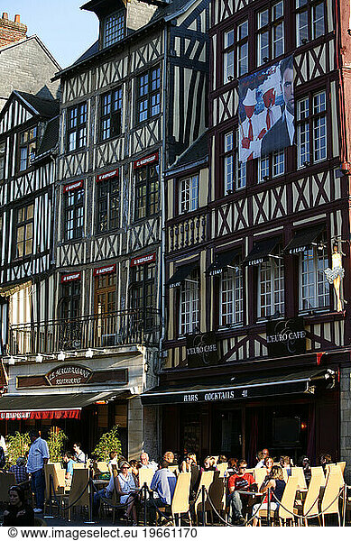 Restaurants and half timbered houses on Place du Vieux Marche in Rouen  Normandy  France.