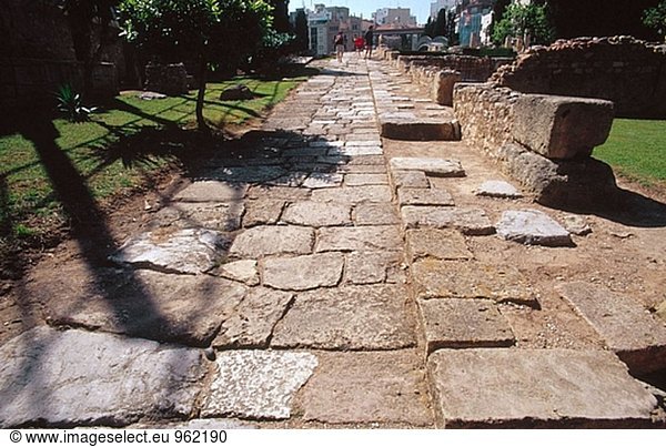 Reste der römischen Straße im Roman Forum. Tarragona. Catalonia. Spanien