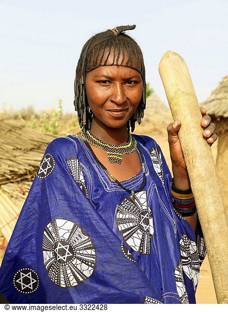 Retrato de mujer del Niger