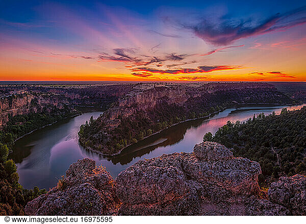 Rio duraton in Sepvia  in der schönsten Landschaft bei Madrid