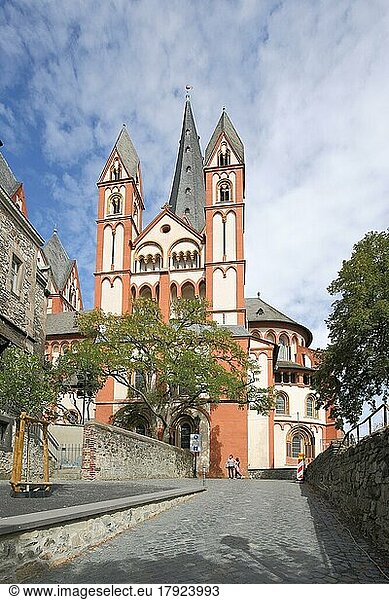 Romanische  frühgotische Dom  Altstadt  Limburg  Hessen  Deutschland  Europa