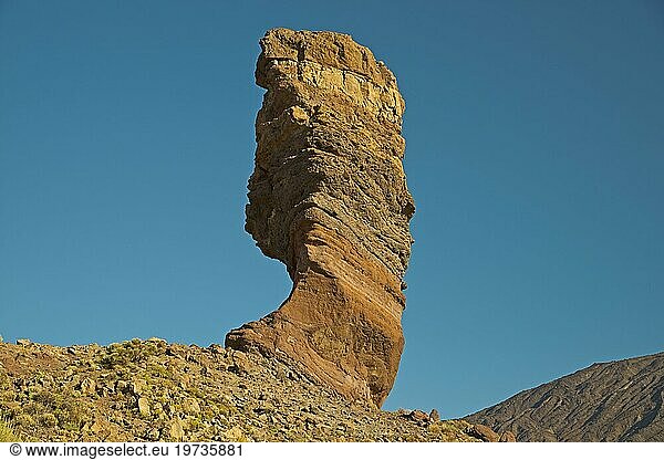 Roques de Garcia  lava rock formations  Parque Nacional de las Cañadas del Teide  Teide National Park  UNESCO World Heritage Site  Tenerife  Canary Islands  Spain  Europe