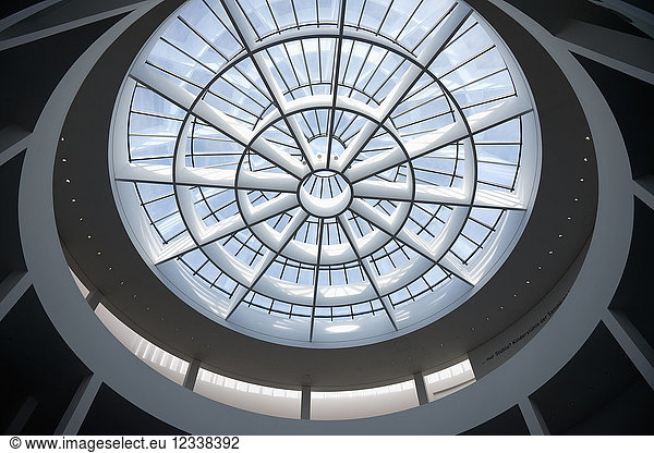 Rotunda in Pinakothek der Moderne  light dome