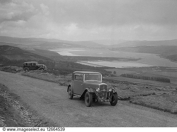 Rover-Coupé von G. Ross bei der RSAC Scottish Rally  1934. Künstler: Bill Brunell.