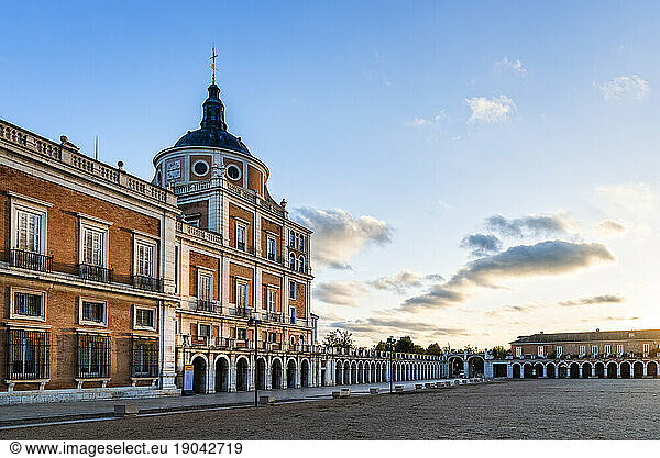 Royal Palace of Aranjuez at sunrise. Long exposure