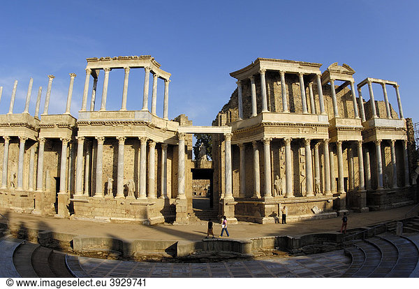 Ruine  Theater in der alten römischen Stadt Emerita Augusta  Merida  Provinz Badajoz  Ruta de la Plata  Spanien  Europa