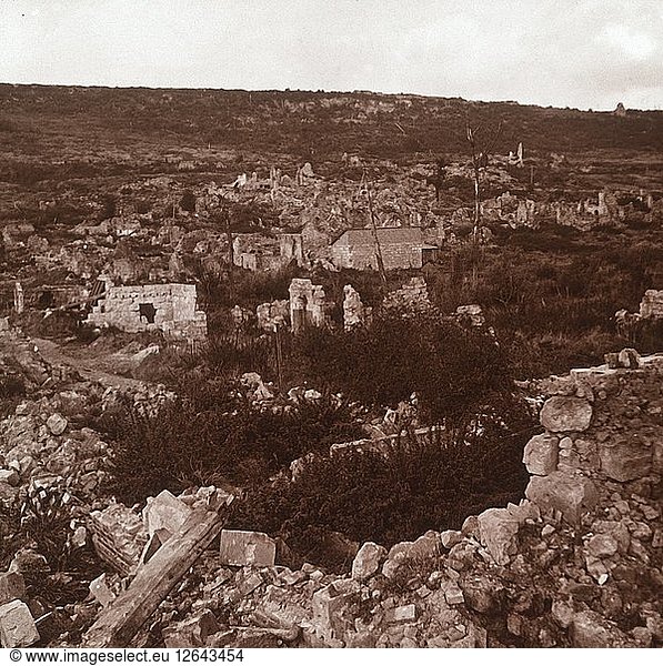 Ruinen  Anizy-le-Château  Nordfrankreich  ca. 1914-c1918. Künstler: Unbekannt.