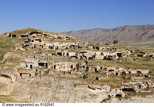 Ruinen auf Festungshügel Kale  Hasankeyf  Provinz Batman  Südostanatolien  Anatolien  Türkei