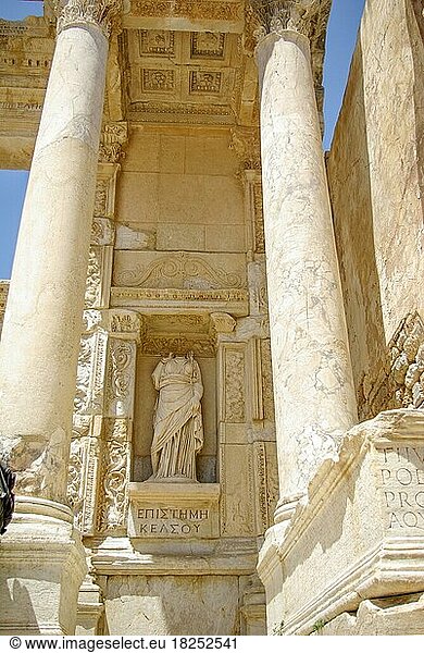 Ruinen der antiken Stadt Ephesus in der Türkei