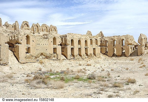 Ruinen der Burg Qatruyeh Provinz Fars Iran Asien
