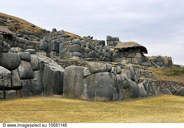 Ruinen der Inka-Festung Sacsayhuaman  Provinz Cusco  Peru  Südamerika