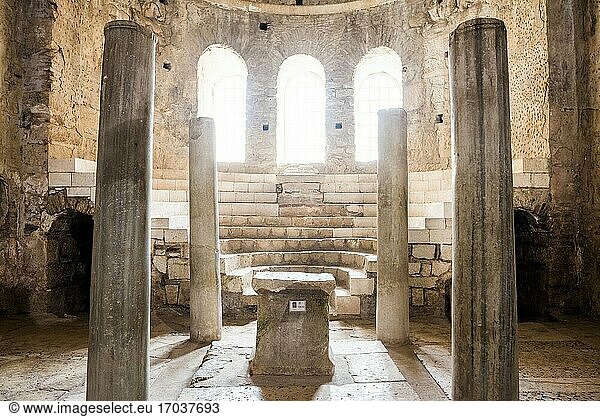 Ruinen der St.-Nikolaus-Kirche  Myra  Demre  Provinz Antalya  Lykien  Anatolien  Mittelmeerküste  Türkei
