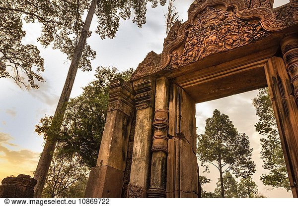 Ruinen des Banteay-Srei-Tempels  Angkor-Wat-Komplex  Kambodscha