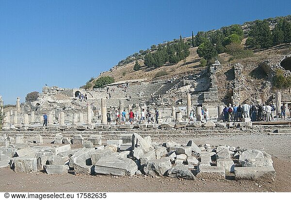 Ruinen von Ephesos antike Ausgrabungsstätte Türkei Asien