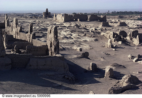 Ruinen von Jiaone (Jiaohe)  alte Hauptstadt an der Seidenstraße  aus dem 1. Jahrhundert n. Chr.  Turpan-Senke  autonomen Gebiet Xinjiang  China  Asien