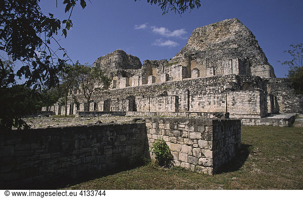 Ruinenstätte  Becan  Mexiko  Nordamerika