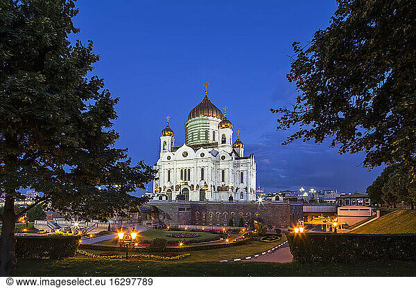 Russland  Moskau  Christ-Erlöser-Kathedrale  Blaue Stunde