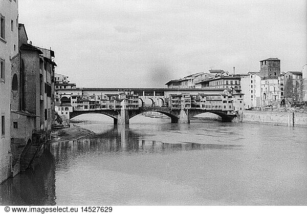 s/w Geo hist.  Italien  Florenz  BrÃ¼cken  Ponte Vecchio  1950