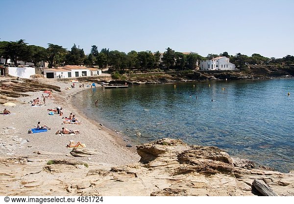 Sa Conca beach CadaquÃˆs CadaquÃˆs Spain  Catalonia  Girona province  Alt Empordâ€¡  CadaquÃˆs
