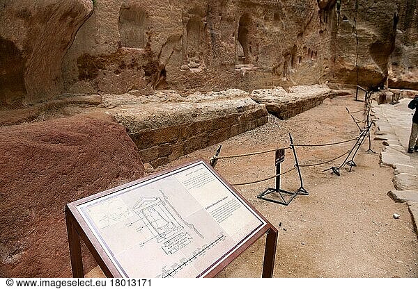 Sabinos Alexandros Sation  Archäologischer Park Petra  Jordanien  Kleinasien  Asien