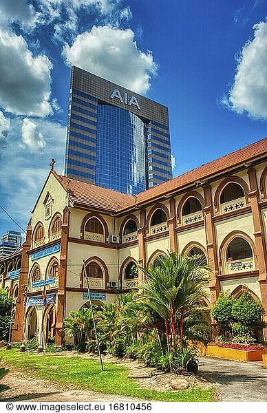 Saint John?s Institution und AIA-Versicherungsgebäude  Kuala Lumpur  Malaysia.
