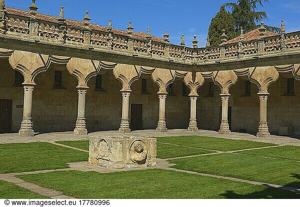 Salamanca  Kleine Schulen  Innenhof (16. Jahrhundert)  Kastilien-Leon  Spanien  Europa