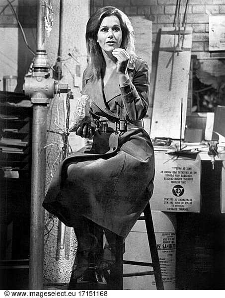 Sally Kellerman  on-set of the Film  Brewster McCloud   MGM  1970