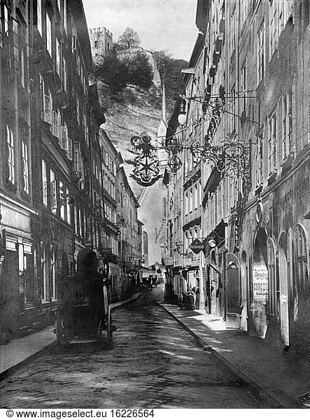 Salzburg / Getreidegasse / Photo c. 1890