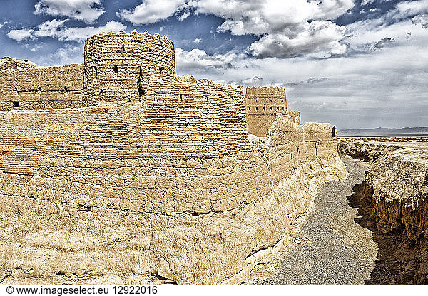 Sar Yazd fortress  Iran  Middle East