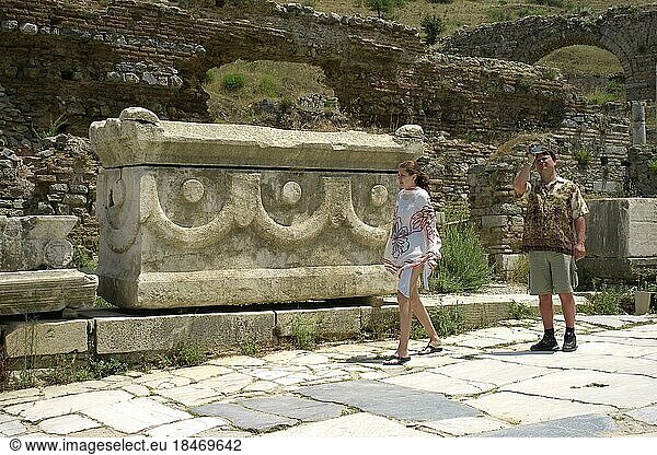 Sarkophag  Ephesos  Türkei  Asien