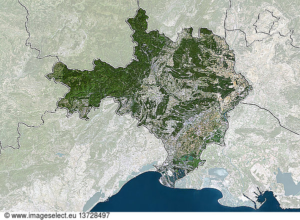 Satellitenbild des Departements Gard  Frankreich. Der höchste Punkt ist der Mont Aigoual. Dieses Bild wurde aus Daten der Satelliten LANDSAT 5 und 7 zusammengestellt.