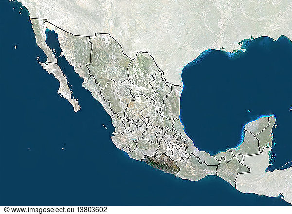 Satellitenbild von Mexiko  das den Bundesstaat Guerrero zeigt. Dieses Bild wurde aus Daten zusammengestellt  die von den Satelliten LANDSAT 5 und 7 erfasst wurden.