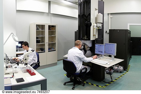 Scanning Transmission Electron Microscope TEM/STEM TitanTM G2 60-300 ...