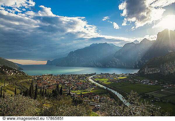 scenic view of Lago di Garda in Italy