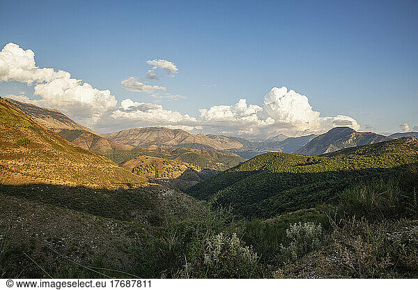 Scenic view of Mali I Gjere mountain under cloudy sky  Albanien