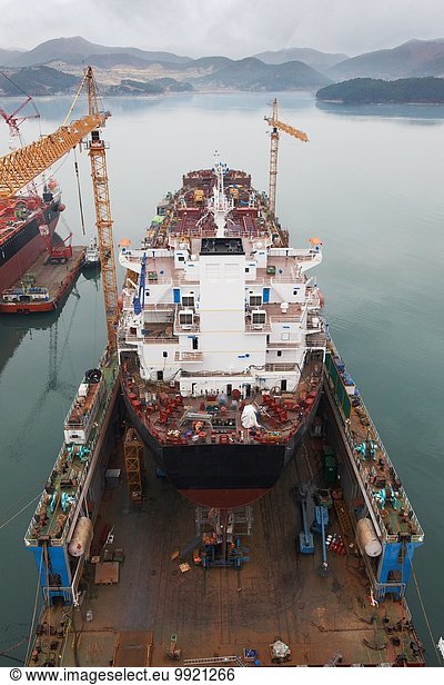 Schiffe im Hafen  GoSeong-gun  Südkorea