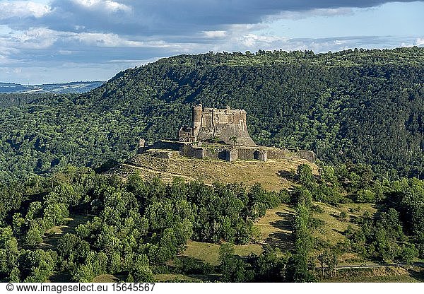 Schloss Murol  Naturpark der Vulkane der Auvergne  Departement Puy de Dome  Auvergne Rhône-Alpes  Frankreich  Europa
