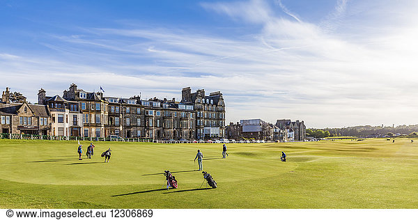 Schottland  Fife  St. Andrews  Der Royal and Ancient Golf Club von St. Andrews