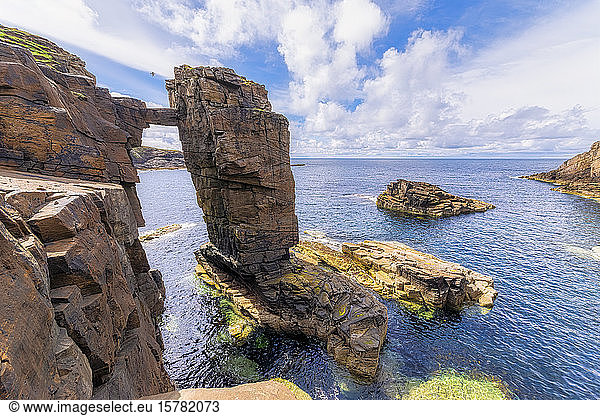 Schottland  Orkney-Inseln  Festland  Yesnaby-Seestapel