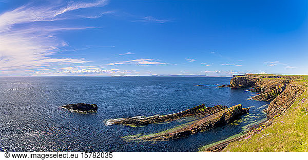 Schottland  Orkney-Inseln  South Ronaldsay  Blick von Burwick auf Scapa Flow