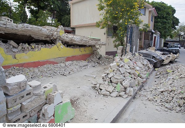 Schule (Einrichtung) Vernichtung Erdbeben Haiti
