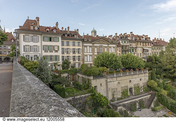Schweiz  Bern  Blick von der Münsterplattform auf die Altstadt
