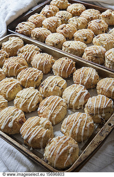 scones  bread  breakfast  food  pastries