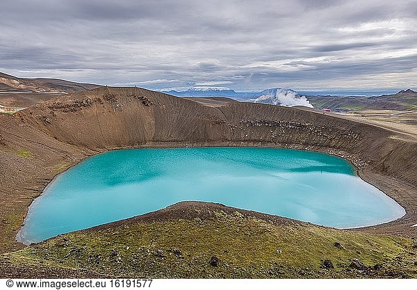 See im Viti - Höllenkrater der Krafla Caldera in Island.