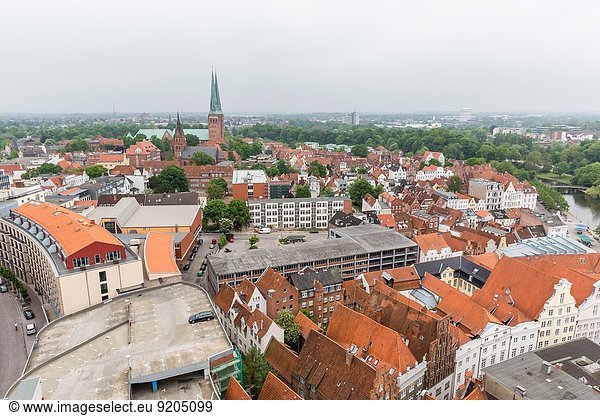 sehen Großstadt Ansicht über Luftbild Fernsehantenne Deutschland Lübeck