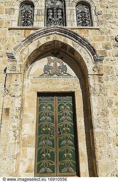 Seitentür der Grabeskirche  Altstadt von Jerusalem  Israel.