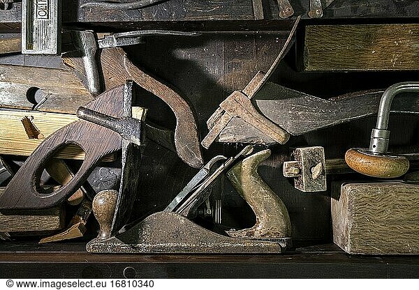Set of traditional carpentry and locksmith tools.
