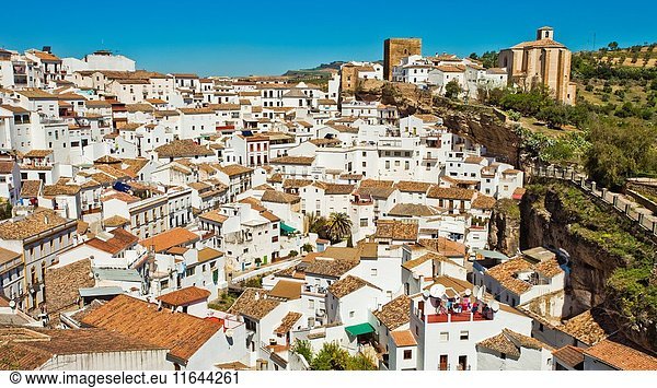 Setenil de las Bodegas  White Towns  Pueblos Blancos  Cadiz province  Andalusia  Spain  Europe.