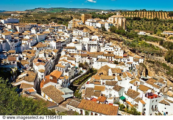 Setenil de las Bodegas  White Towns  Pueblos Blancos  Cadiz province  Andalusia  Spain  Europe.