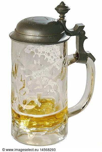 SG hist.  Alkohol  Bier  Bierkrug  mit einem Rest Helles Bier  Deutschland  um 1900